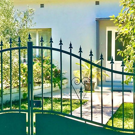 Villa Maison Blanche Tulle 1 A 4 Personnes 외부 사진