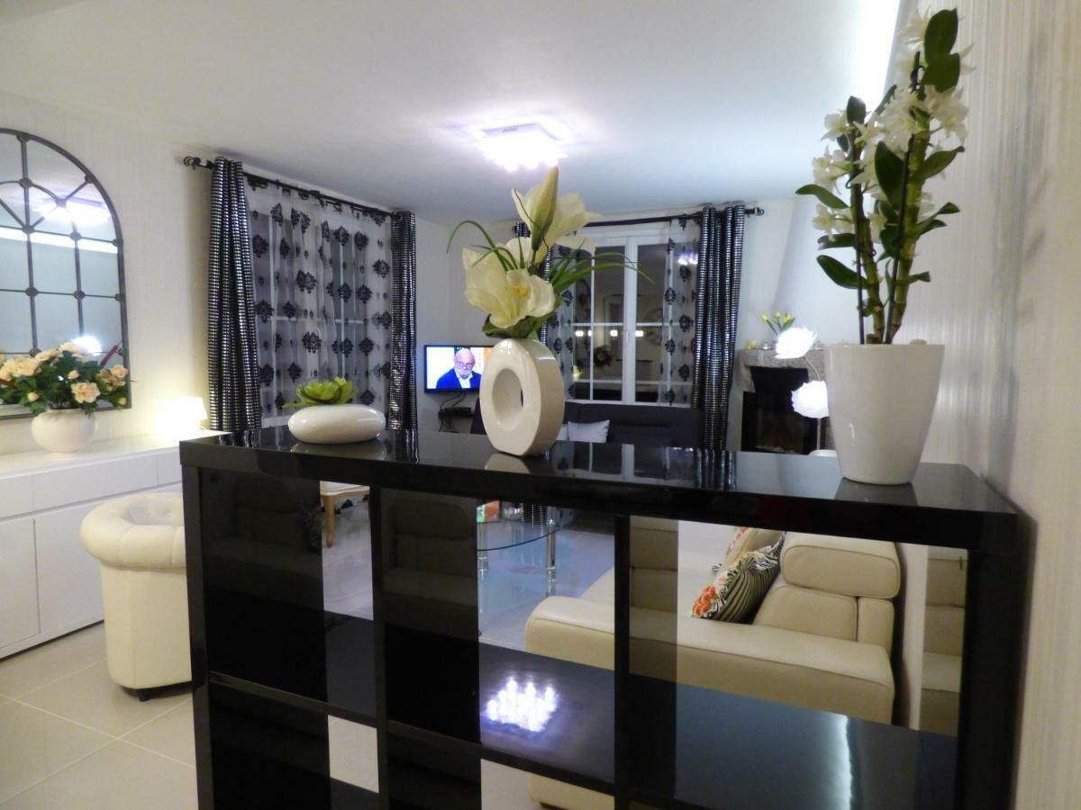 Villa Maison Blanche Tulle 1 A 4 Personnes 외부 사진